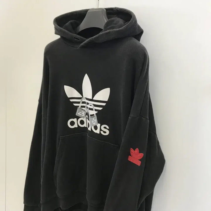 [SOLD OUT] 아디다스 발렌타인데이 오버 후드 [3XL]