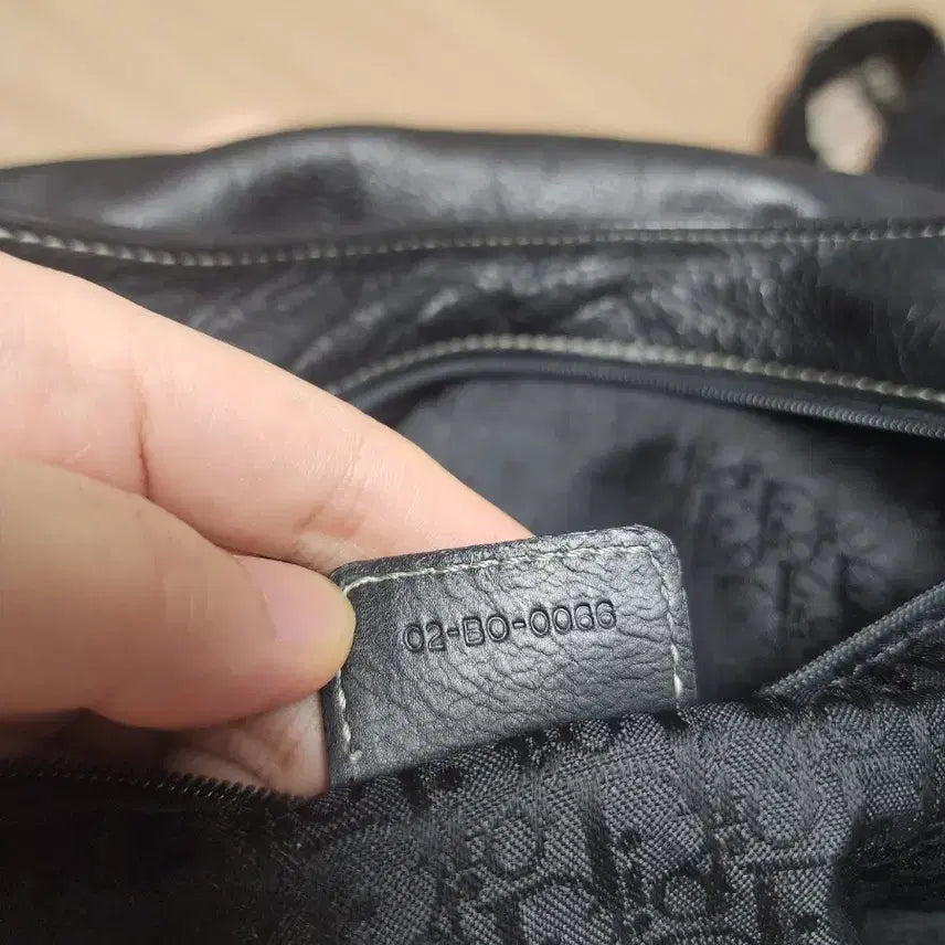 [BUNJANG] Dior Black Leather Shoulder Bag / 디올 블랙 레더 숄더백 CD로고