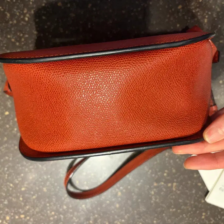 [BUNJANG] Valextra Saddle Shoulder Bag / 발렉스트라 정품 숄더백
