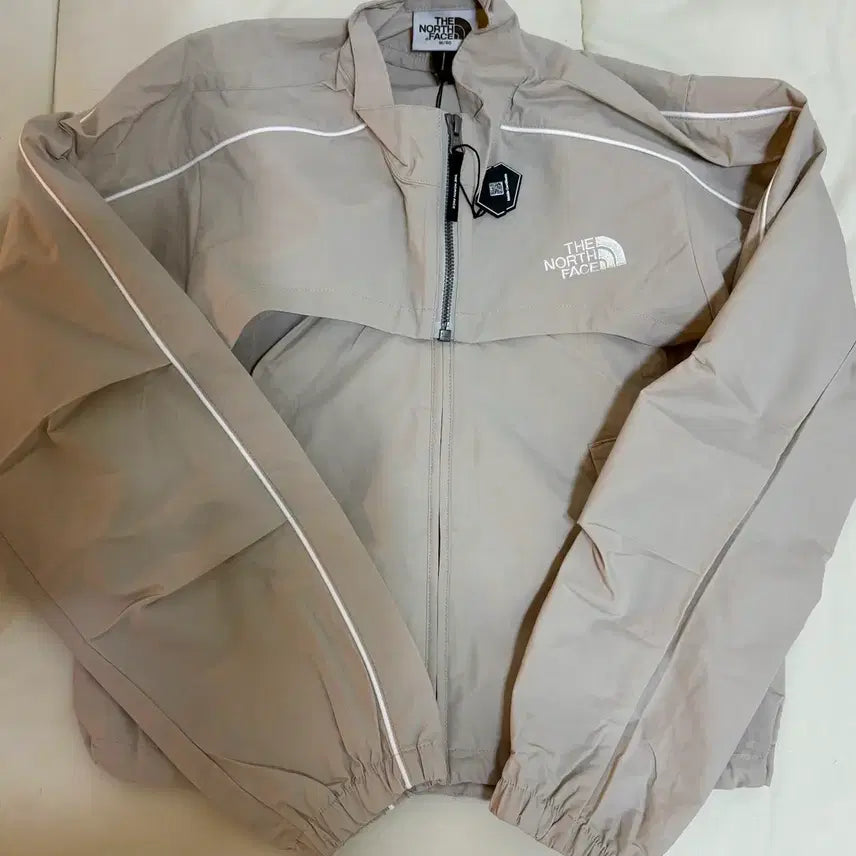[BUNJANG] The North Face Ollema Detachable Cream Beige Crop Jacket / 노스페이스 올레마 디테쳐블 크림 베이지 크롭 자켓