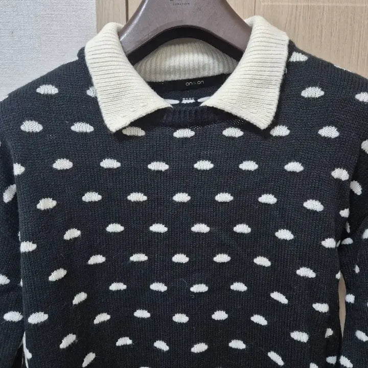 [BUNJANG] On&amp;On Knit Top / 온앤온 니트