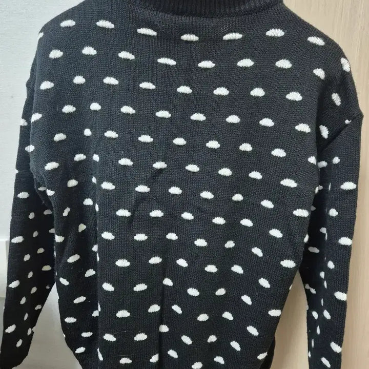 [BUNJANG] On&amp;On Knit Top / 온앤온 니트