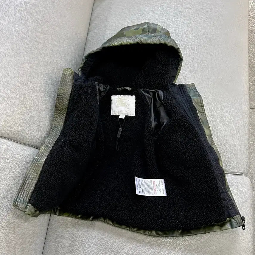 [BUNJANG] Burberry Kids Camo Down Padded Jacket (2 Years) / 버버리 키즈 카모 다운패딩(2세)