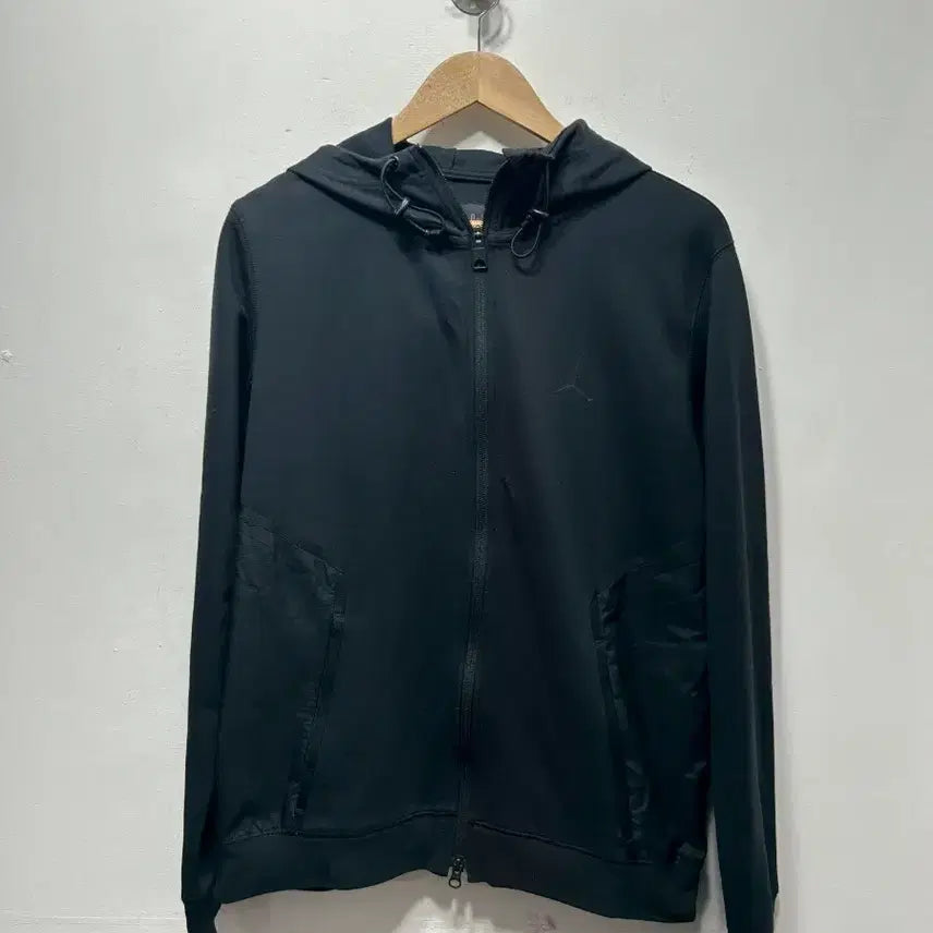 [BUNJANG] Jordan Black Hoodie Zip-up (Size L) / 조던 블랙 후드집업 L 100사이즈