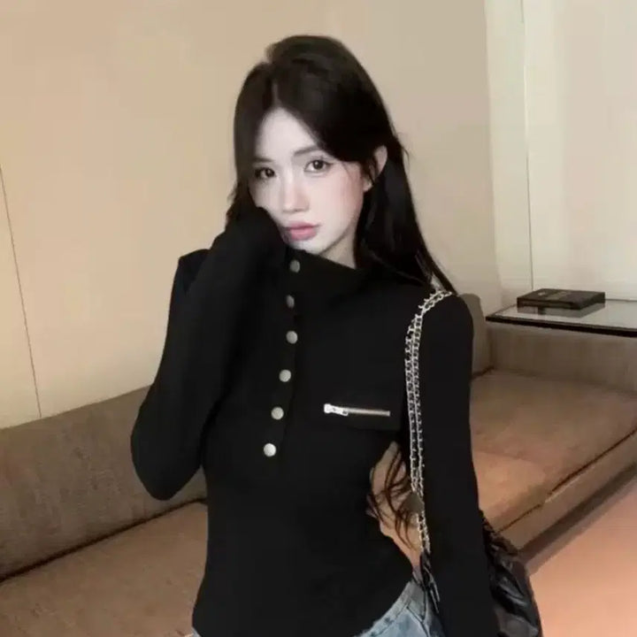 [BUNJANG] Black Long Sleeve Zip Pocket T-shirt / 여성 지퍼 포켓 긴팔 티셔츠 (블랙)