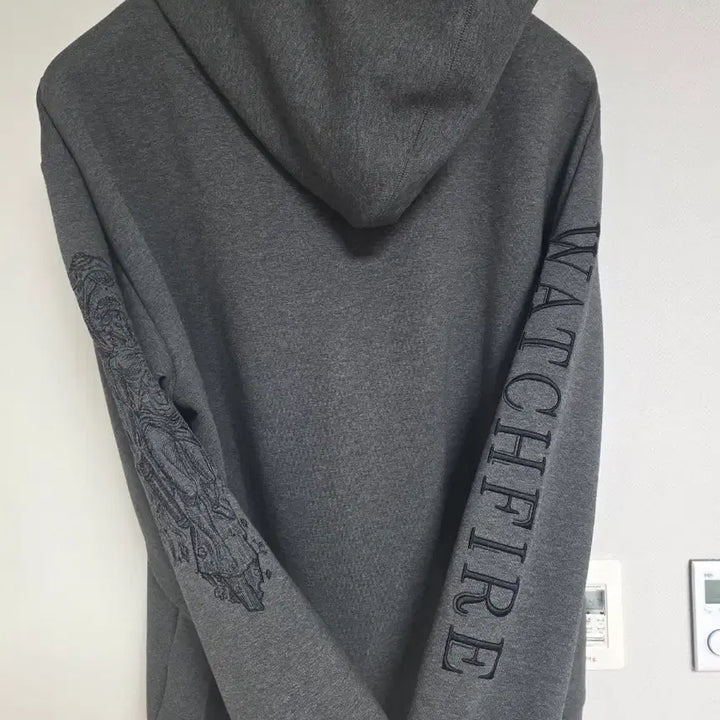 [SOLD OUT] 송지오 자수 후드 50size. 110