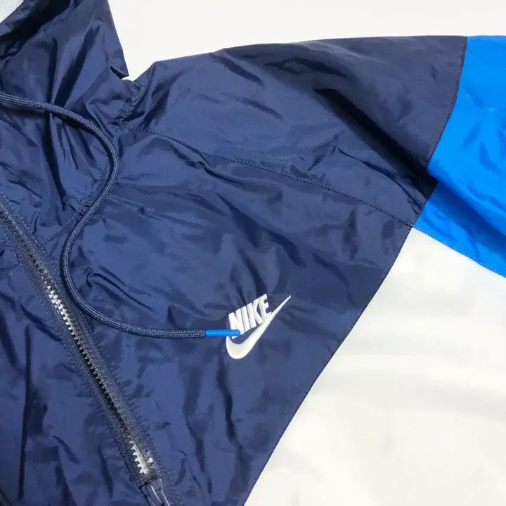 [SOLD OUT] 나이키 윈드러너 바람막이 XL .