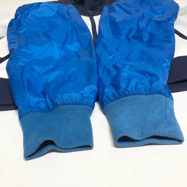 [SOLD OUT] 나이키 윈드러너 바람막이 XL .