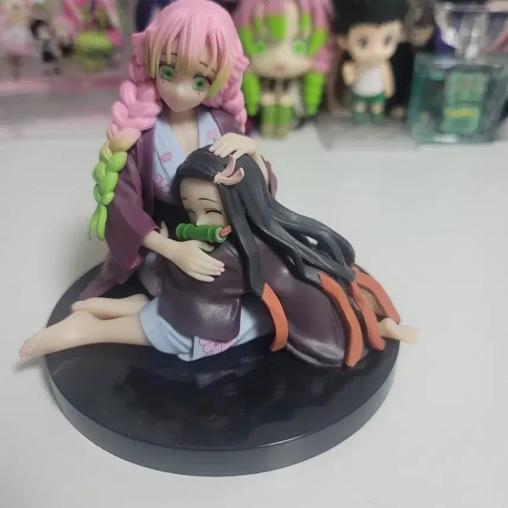 [BUNJANG] Demon Slayer Mitsuri Kanroji Nezuko Figure / (가격내림없음) 귀멸의 칼날 귀칼 미츠리 네즈코 제일복권 c상 피규어