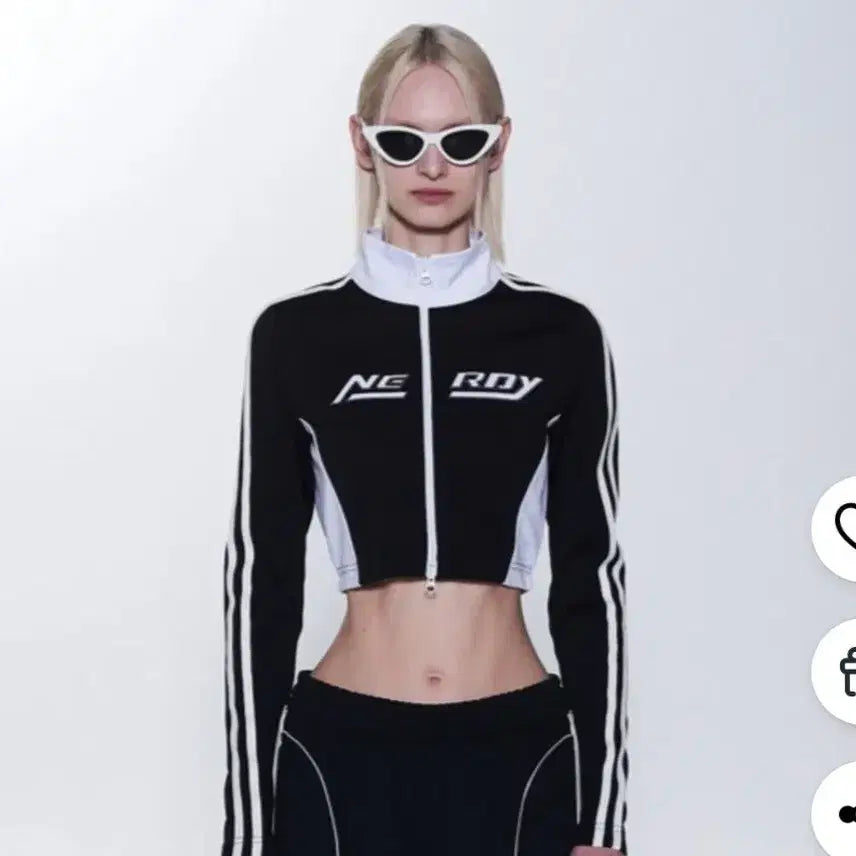 [BUNJANG] Nerdy Crop Zip-up Track Top / 널디 크롭 집업