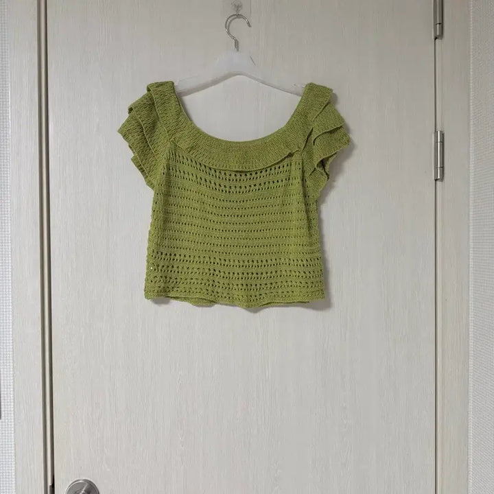 [BUNJANG] Reine Pistachio Crochet Knit Top / 렌느 reine 피스타치오 크로셰 니트 탑