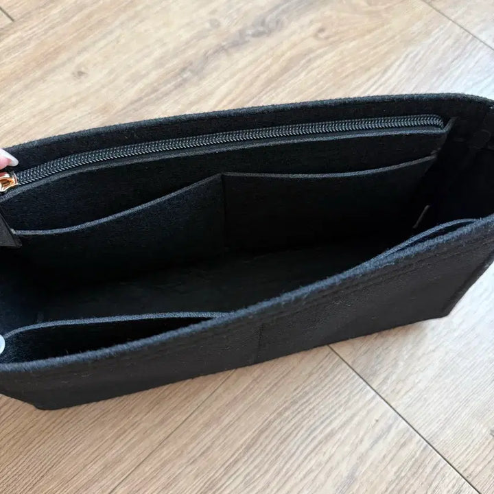 [SOLD OUT] 샤넬 22백 스몰 이너백 새상품