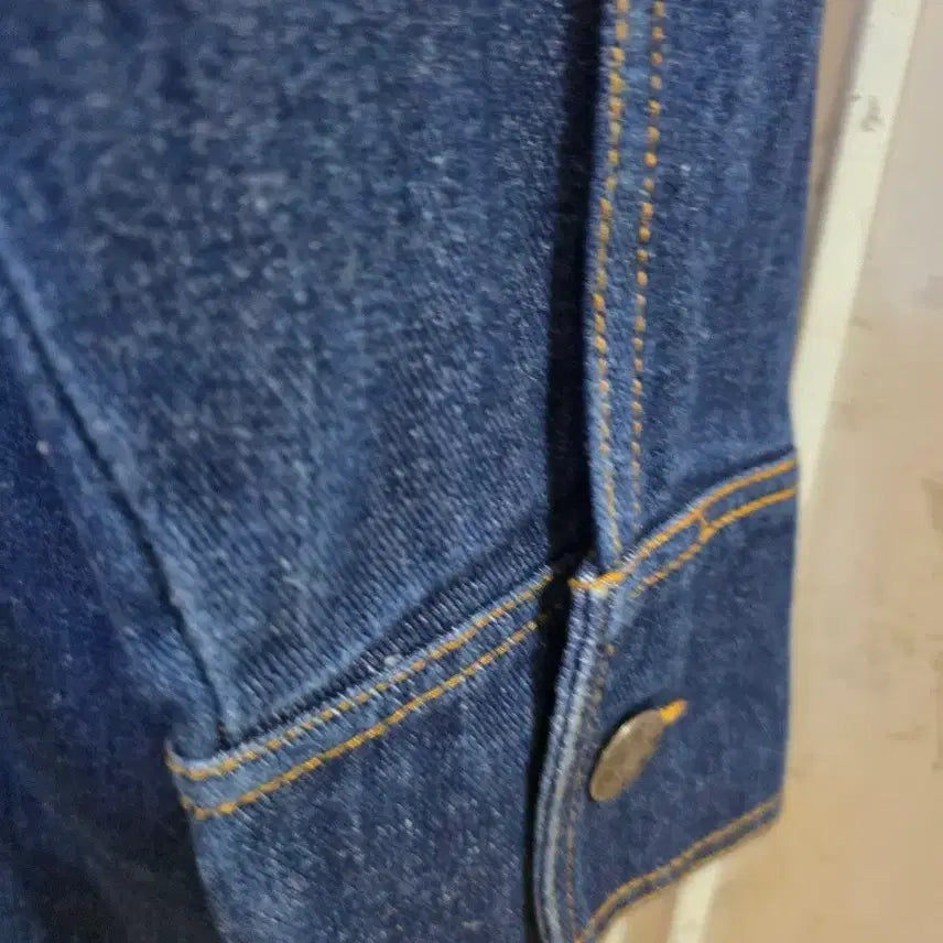 [BUNJANG] Spring Premium Denim Jacket / 봄  고급스런운 청자켓   거의새거  가슴단면 57