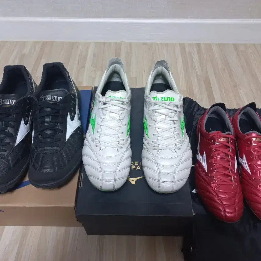 [BUNJANG] Mizuno Morelia Soccer Cleats / 미즈노 모렐리아 275~280사이즈 (tf, md, ag)