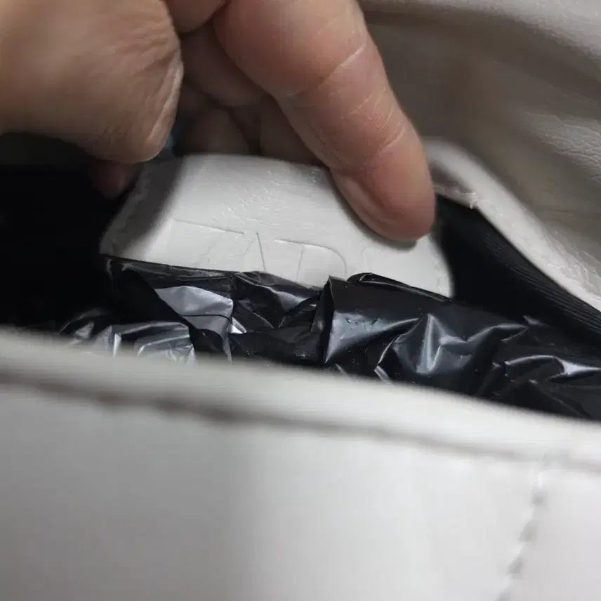 [BUNJANG] ZARA Mini Quilted Shoulder Bag / 자라미니숄더백