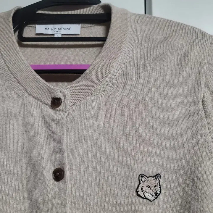 [BUNJANG] Maison Kitsune Fox Patch Cardigan Beige L / 메종키츠네 폭스 패치 가디건 베이지  L