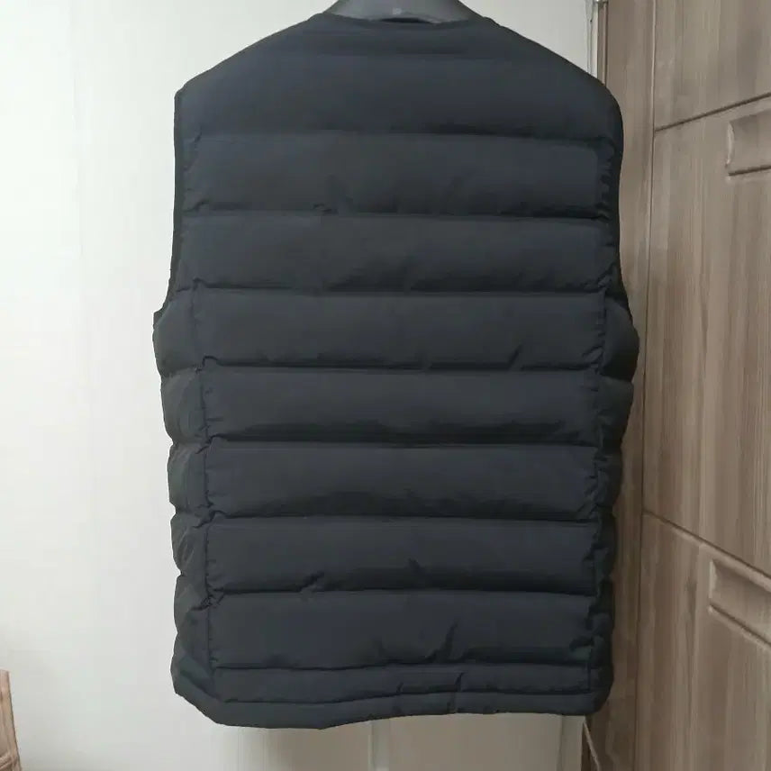 [BUNJANG] Brooks Black Lightweight Padded Vest / 브룩스 블랙 경량 패딩 조끼 L