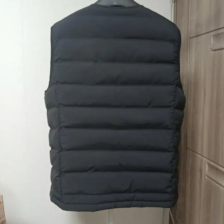 [BUNJANG] Brooks Black Lightweight Padded Vest / 브룩스 블랙 경량 패딩 조끼 L