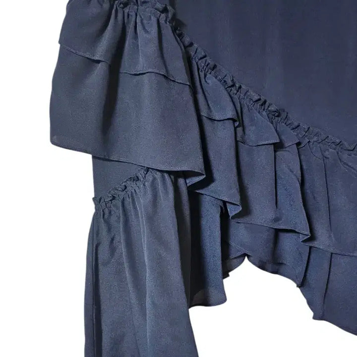 [BUNJANG] Club Monaco Asymmetrical Ruffle Midi Skirt / 가격인하|하객룩 언발 러플 미디스커트 55|네이비 (클럽모나코)