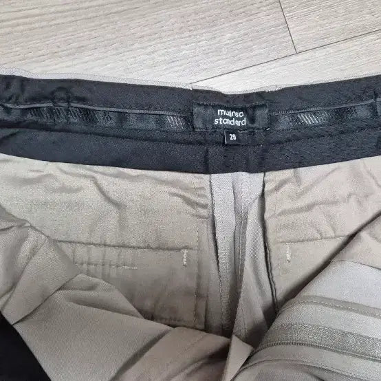 [BUNJANG] Musinsa Standard Beige Wide Slacks Pants (New) / (새상품) 무신사 스탠다드 베이지 와이드 슬랙스 바지 29