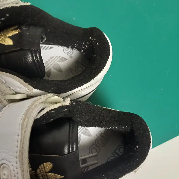 [BUNJANG] Adidas Originals Forum Low Sneakers / 아디다스 오리지널스 포럼 로우 [235]