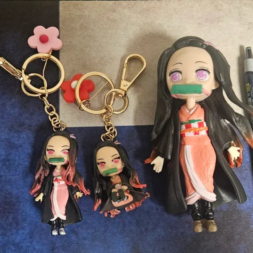 [BUNJANG] Demon Slayer: Kimetsu no Yaiba Nezuko Figure &amp; Keyring Set / 귀멸의칼날 네즈코