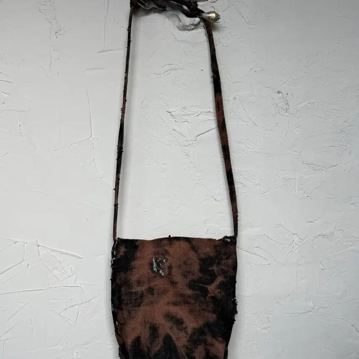[BUNJANG] VOM Distressed Ritual Denim Bag / VOM Distressed Ritual Denim Bag