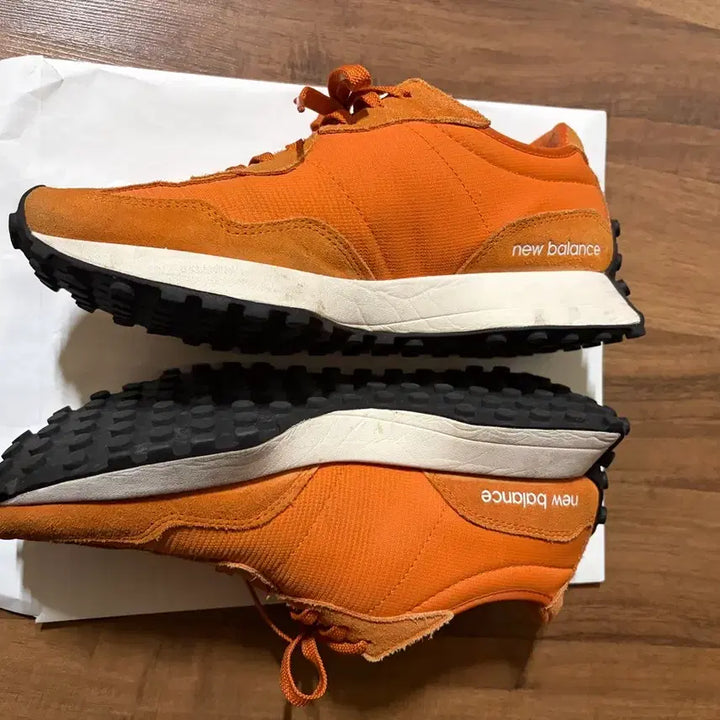 [BUNJANG] New Balance 327 Vintage Orange Sneakers / 뉴발란스 327 빈티지 오렌지