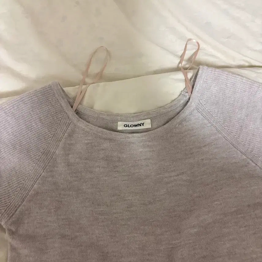 [BUNJANG] Glowny Bow Slit Short Sleeve Knit Top / 글로니 보우 슬릿 반팔 니트
