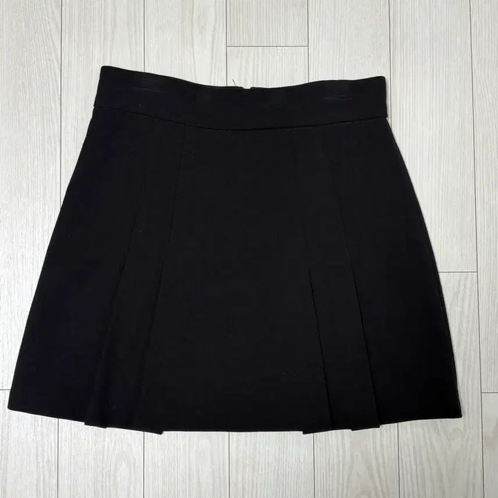 [BUNJANG] Black Pleated Mini Skirt / 블랙 플리츠 미니스커트