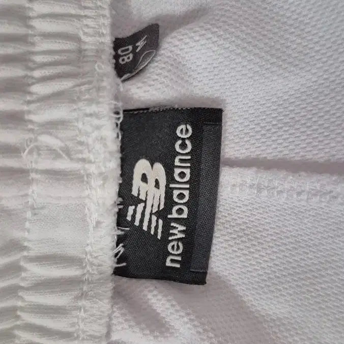 [BUNJANG] New Balance Track Pants White M Size / 최저가) 뉴발란스 트랙 바지 흰색 M 사이즈 80사이즈