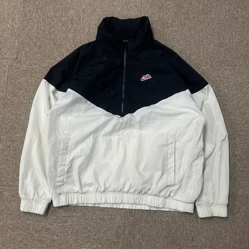 [BUNJANG] Nike Half-Zip Windbreaker (XL) / [XL] 나이키 반집업 바람막이