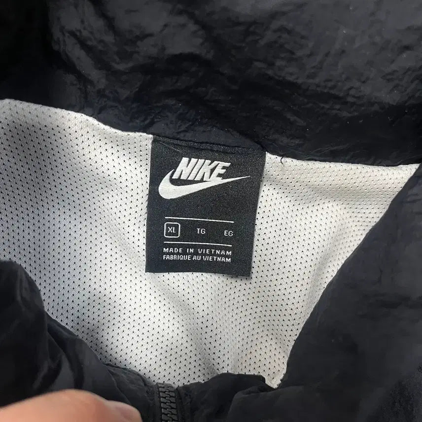 [BUNJANG] Nike Half-Zip Windbreaker (XL) / [XL] 나이키 반집업 바람막이