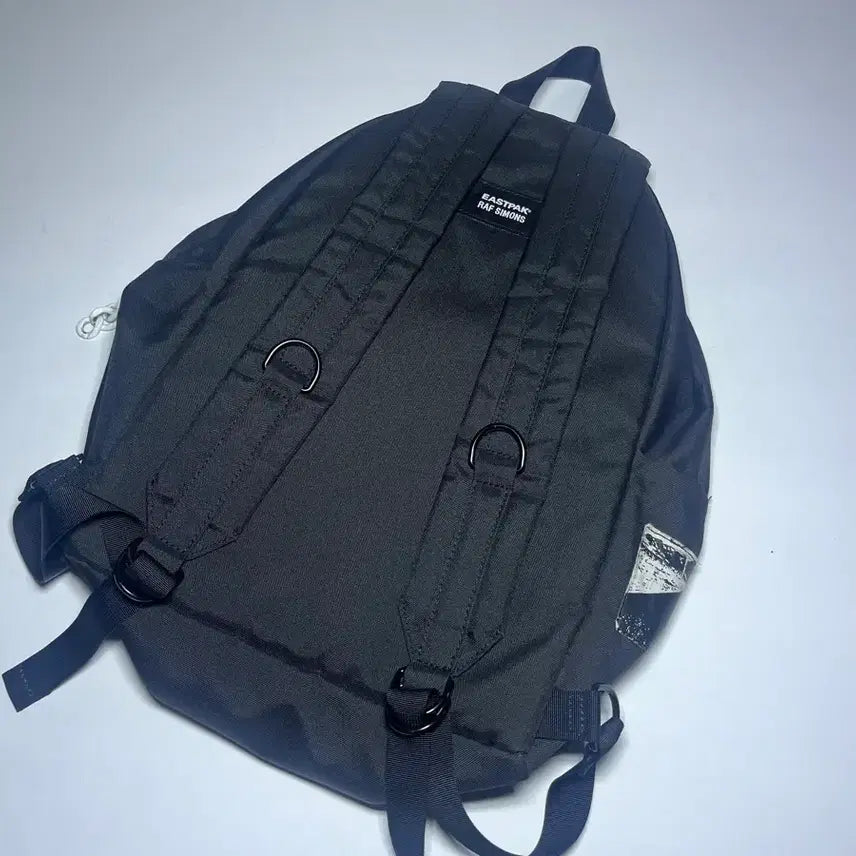 [BUNJANG] Raf Simons x Eastpak 20FW Padded Chain Backpack / [OS] 라프시몬스 X 이스트팩 20FW 파커 패디드 체인 백팩
