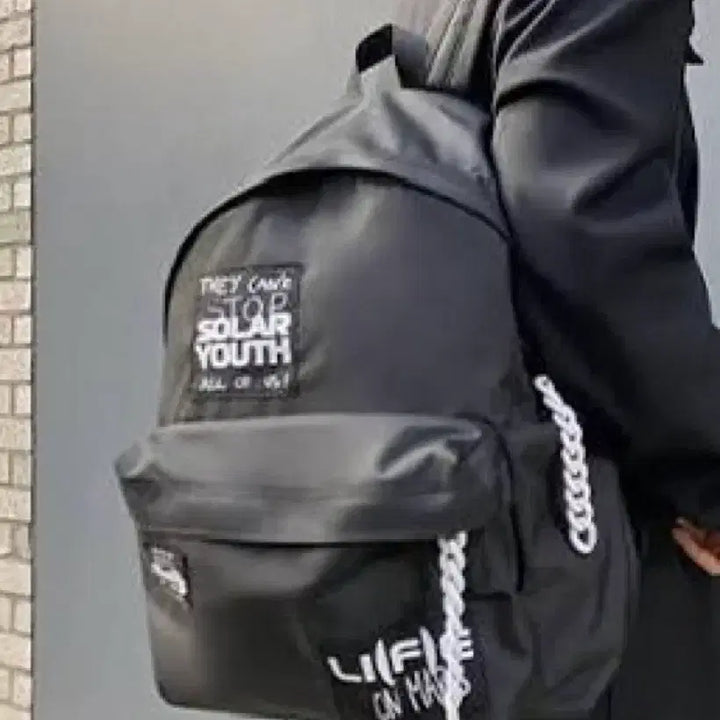 [BUNJANG] Raf Simons x Eastpak 20FW Padded Chain Backpack / [OS] 라프시몬스 X 이스트팩 20FW 파커 패디드 체인 백팩