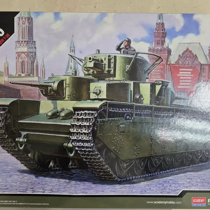 [BUNJANG] Academy/Zvezda 1/35 T-35 Soviet Heavy Tank Plastic Model Kit / 아카데미 즈베즈다 1/35 T-35 소비에트 중전차 프라모델