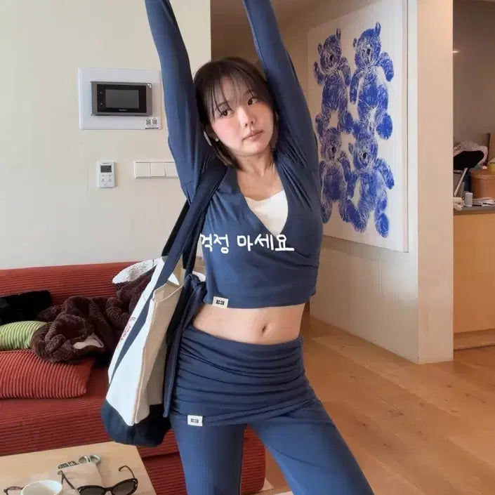 [BUNJANG] KISSING Yoga Flow Foldover Pants - Indigo Blue / 키시닝 Yoga Flow Foldover Pants-Indigo Blue
