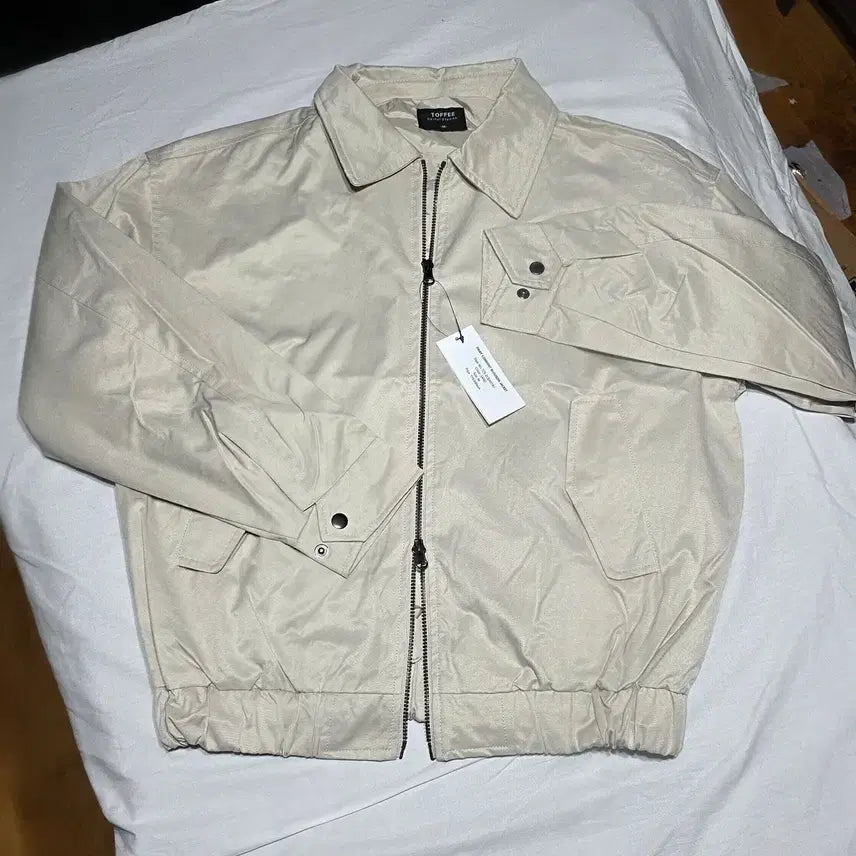 [BUNJANG] 2-Way Comfort Blouson Jacket - Sand (M) / (새상품)2웨이 컴포트 블루종 자켓 - 샌드 (M)