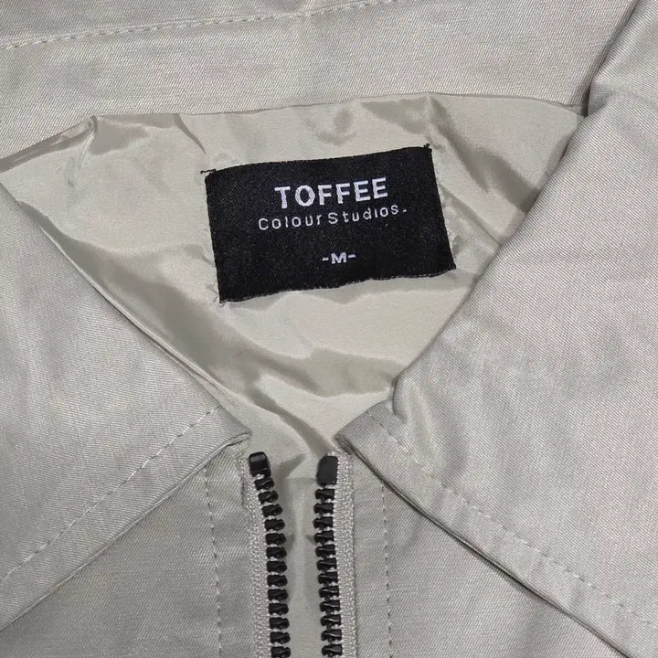 [BUNJANG] 2-Way Comfort Blouson Jacket - Sand (M) / (새상품)2웨이 컴포트 블루종 자켓 - 샌드 (M)