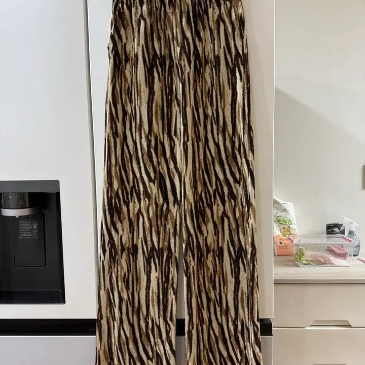 [BUNJANG] Pleated Zebra Print Long Pants / 5/26까지 새제품 플리츠 롱 팬츠