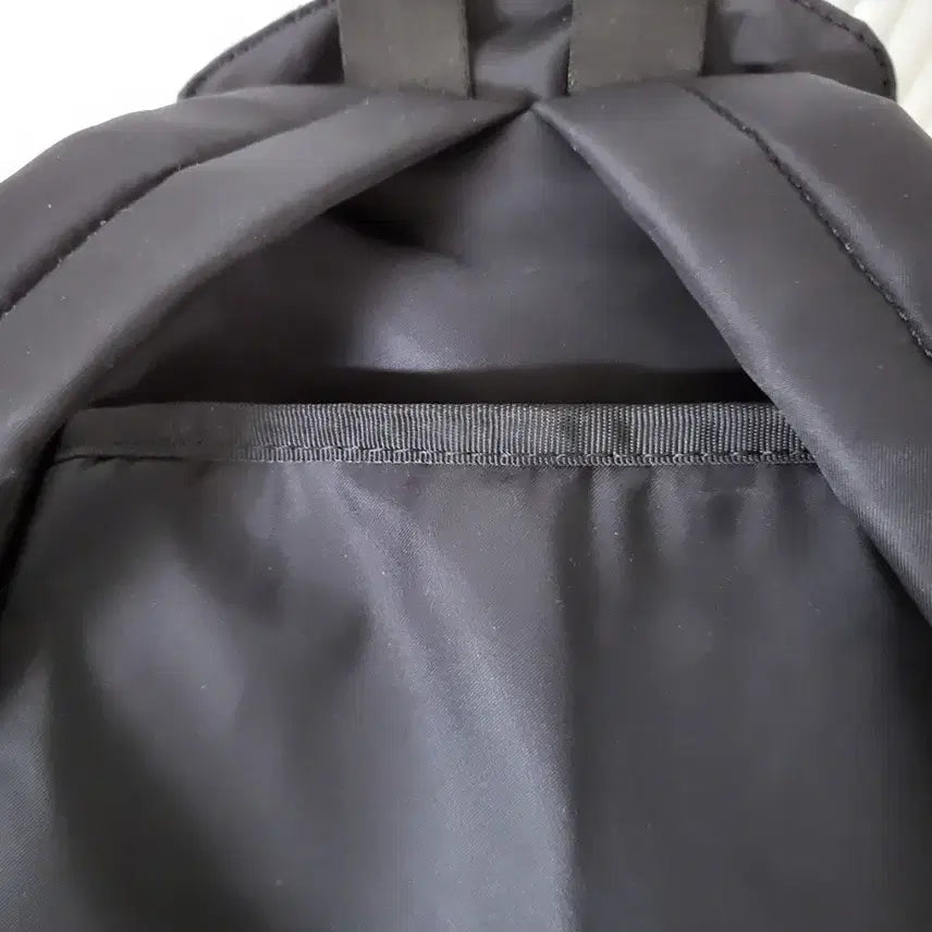 [BUNJANG] Rebecca Minkoff Julian Backpack / 레베카밍코프 줄리안 백팩