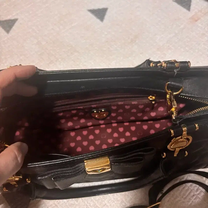 [BUNJANG] Lovecat Quilted Tote Bag / 러브캣 퀼팅 토트백