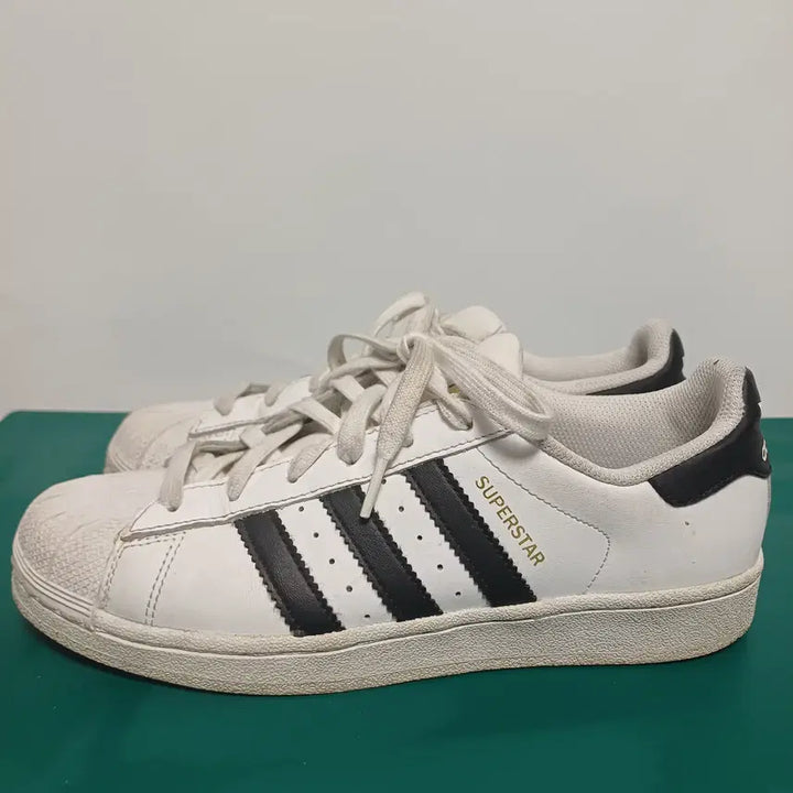 [BUNJANG] Adidas Superstar Foundation White Black Gold Sneakers / [250] 아디다스 슈퍼스타 파운데이션 흰검금(C77124)