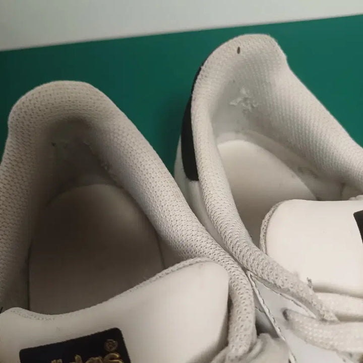 [BUNJANG] Adidas Superstar Foundation White Black Gold Sneakers / [250] 아디다스 슈퍼스타 파운데이션 흰검금(C77124)