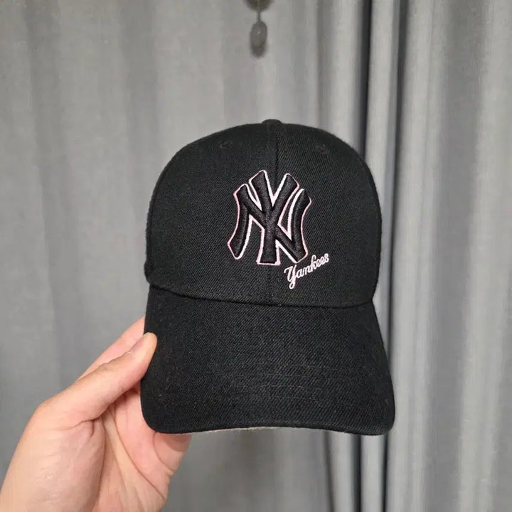 [BUNJANG] MLB New York Yankees Ball Cap Free Size Black / MLB 뉴욕 양키스 볼캡 Free