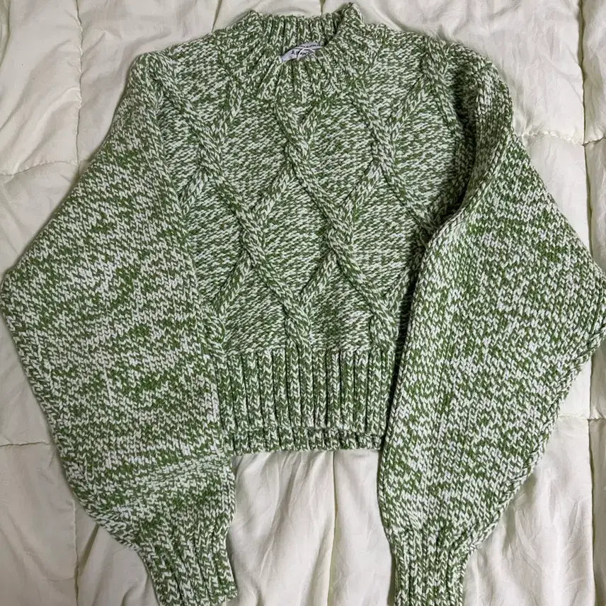 [BUNJANG] And Other Stories Cable Knit Sweater / 앤아더스토리즈 꽈배기 니트