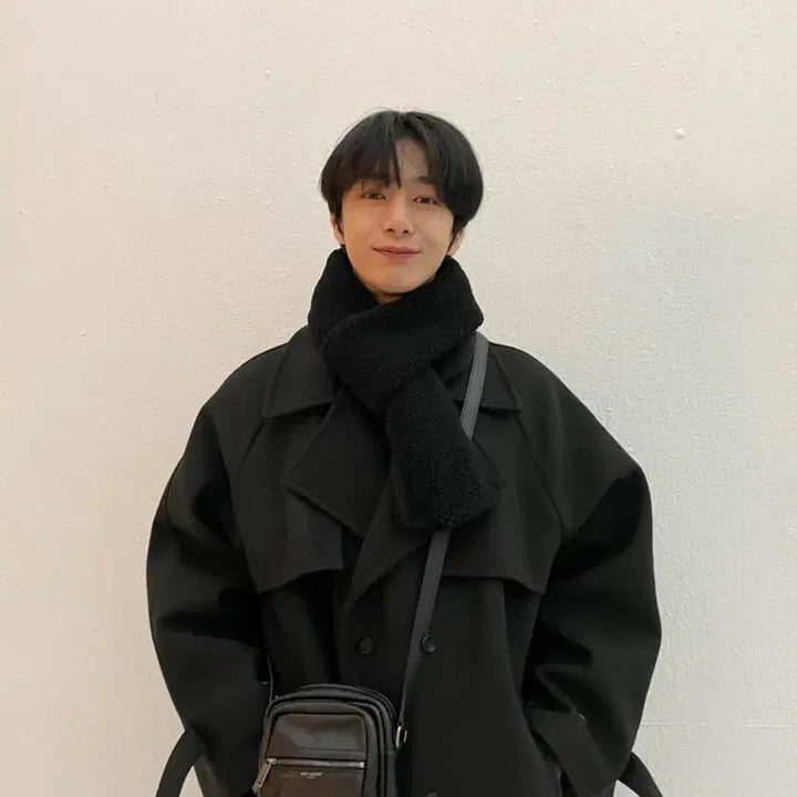 [BUNJANG] Monsta X Hyungwon "Diamond Leila" Fleece Scarf Muffler / 몬엑 형원 채형원 손민수 다이아몬드 레이라 목도리 머플러 뽀글이