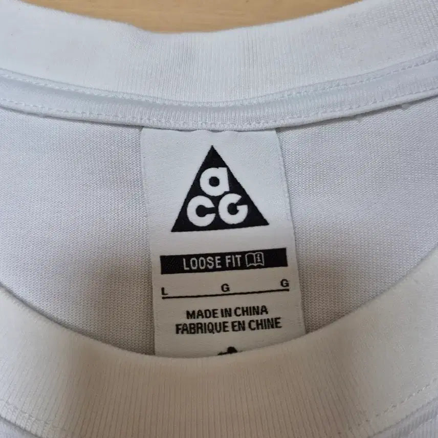 [SOLD OUT] 나이키 acg 반팔티 써밋화이트 주황