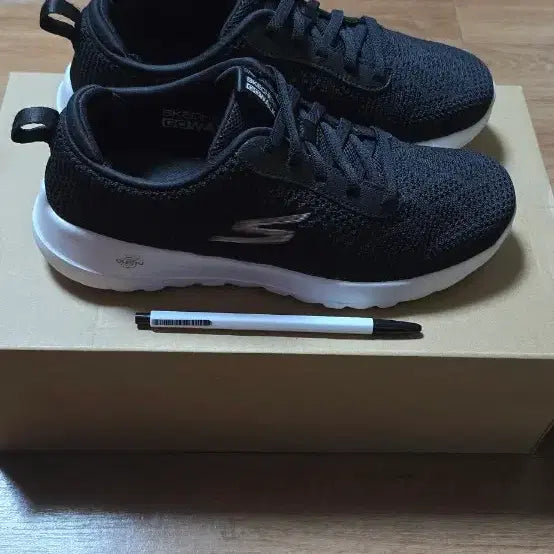 [BUNJANG] Skechers Go Walk Joy Women&