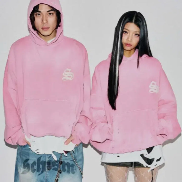 [BUNJANG] SKYZUM INDUCING Leather Patch Hoodie Pink / 스키즘인듀싱 LEATHER PATCH HOODIE, PINK